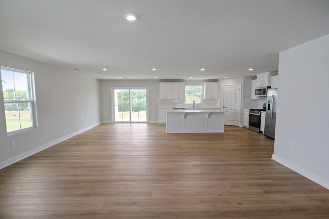 1508 Trigger Way, Landrum, SC 29356 - photo 5