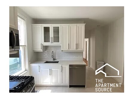 3331 N Whipple St unit 1, Chicago, IL 60618 - photo 7