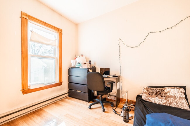 76 Mozart St unit 3, Jamaica Plain, MA 02130 - photo 4