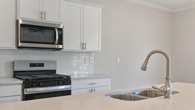 2176 Bluebird Dr, Auburn, AL 36830 - photo 5