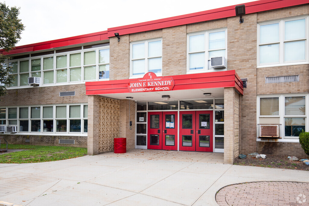 John F Kennedy Elementary School main entrance.