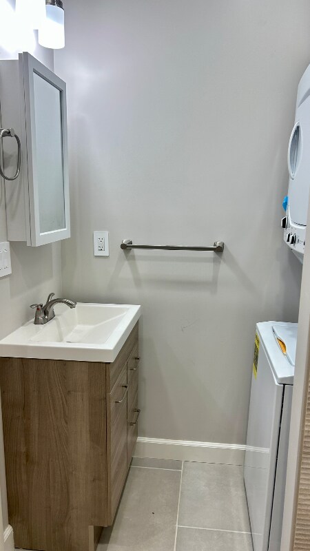 329 E 219th St, Carson, CA 90745 - photo 5