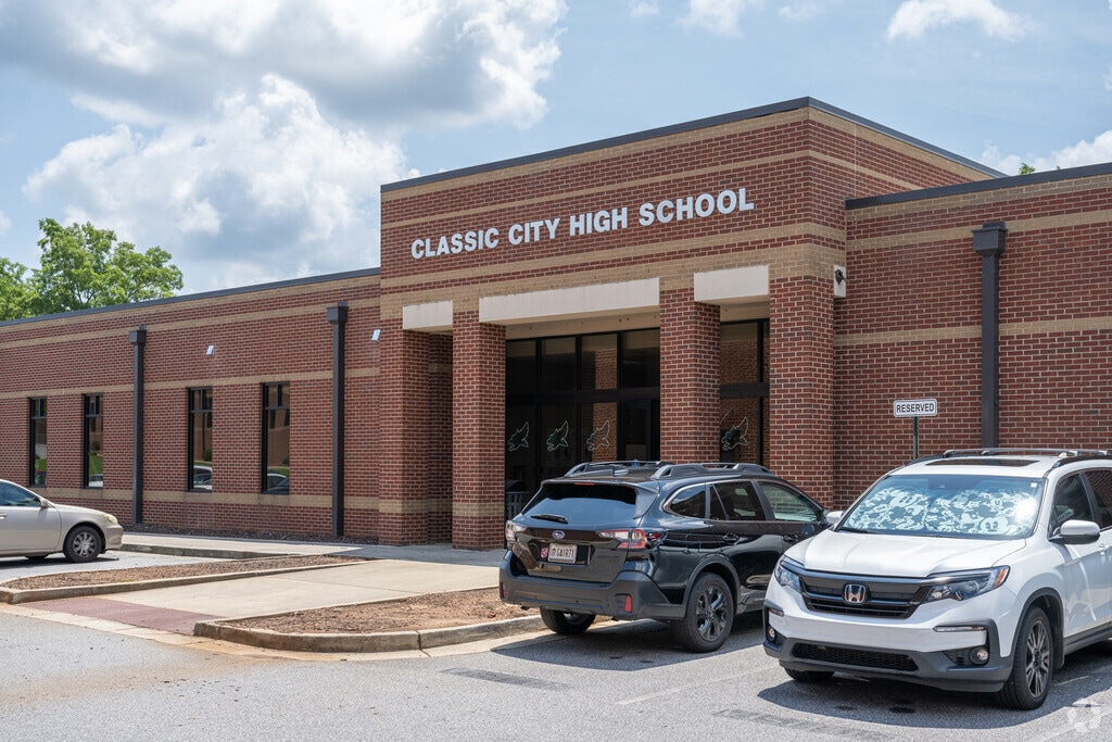 Classic City High School is a small alternative high school in  Clarke county.