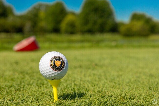 Golf enthusiasts can visit the public-access 18-hole golf course at Fenton Farms Golf Club.