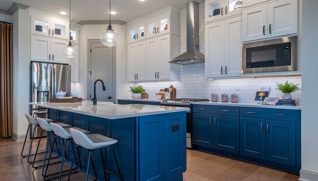 202 Strawberry Ln unit 36485648, Woodstock, GA 30189 - photo 4