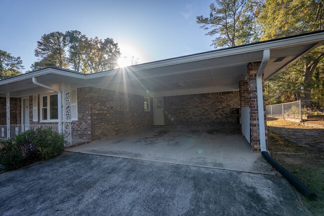 4698 Garrett Dr SW, Mableton, GA 30126 - photo 4