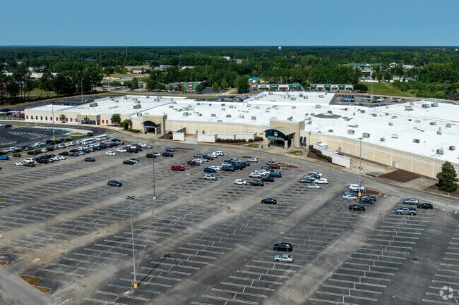 Mulberry is only a few miles from the Sumter Mall and all its shopping options.