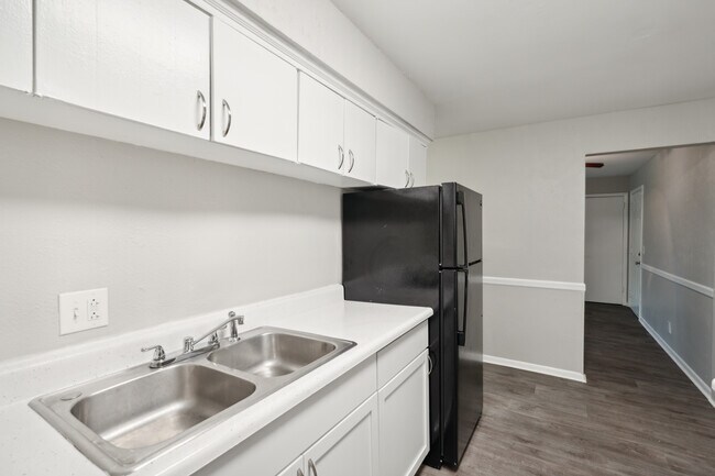 Falcon View Apartments, Madison, TN 37115 - photo 5