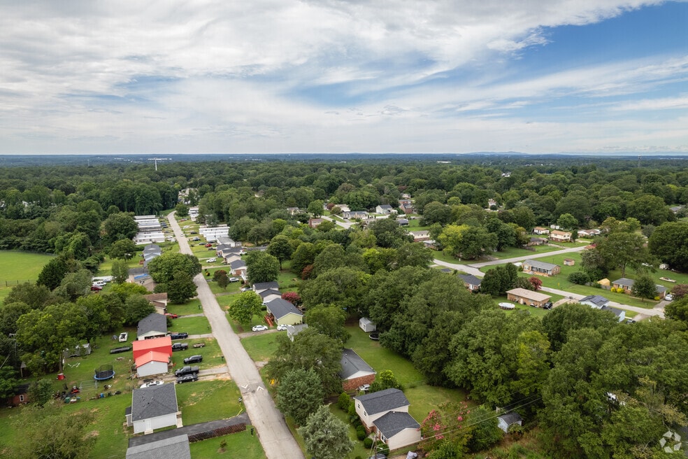 NH_Moore_525906_P2_V1__DM_052324