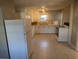 159 Perham St Unit 1, Farmington, ME 04938