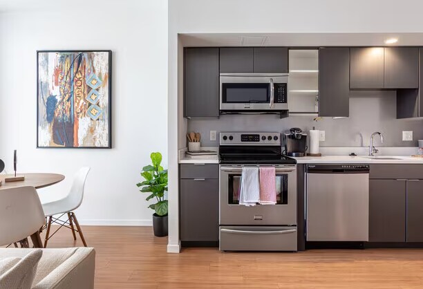 *Pictures are representative samples of the advertised unit. In some cases, the actual units you tou