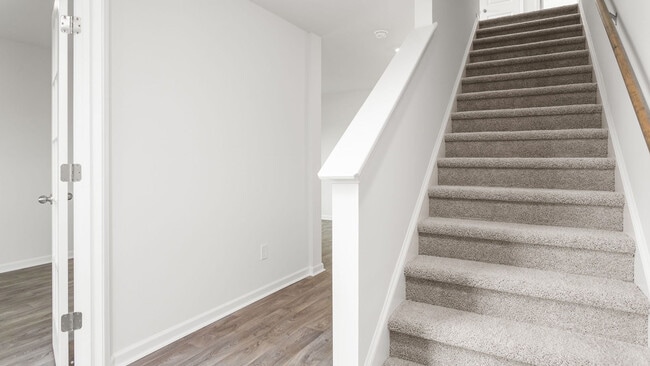 0 English Farm Rd unit 36204932, High Point, NC 27263 - photo 7