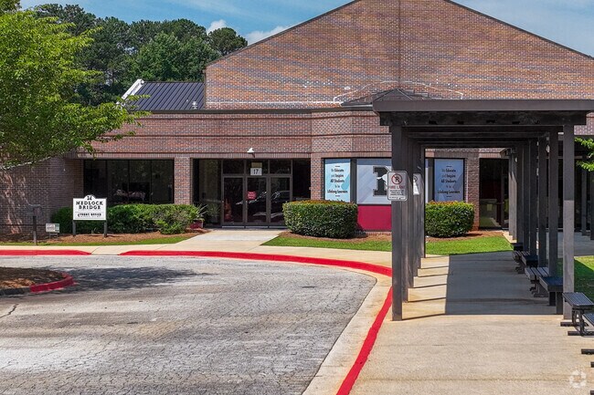 Medlock Bridge Elementary stands out as one of the premier educational institutions within the Fulton County district, renowned for its dedicated teachers, innovative programs, and thriving student community.