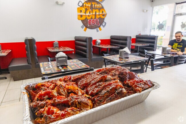 Off Tha Bone BBQ sells healthy portions of ribs and soul food in Lakeside Green.