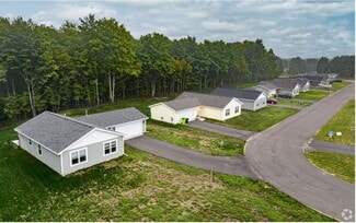 3596 Tanager, Traverse City, MI 49685