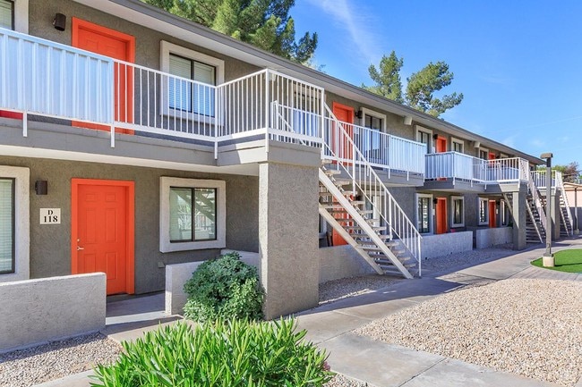 Evergreen on Hayden, Tempe, AZ 85281 - photo 7