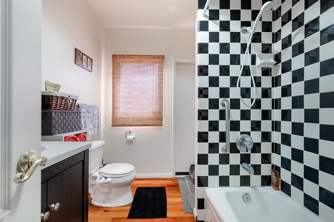 4979 Randlett Dr, La Mesa, CA 91942 - photo 7