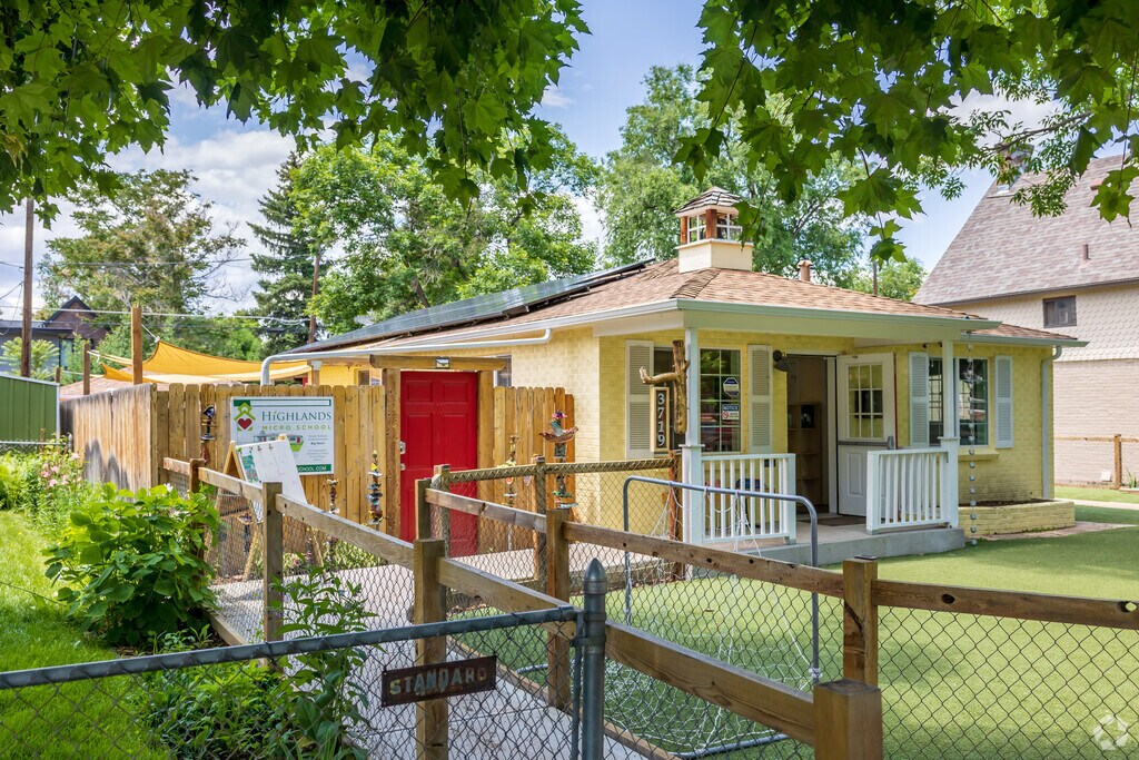 Highlands Micro School is a progressive, non-religious, independent elementary school in Denver.