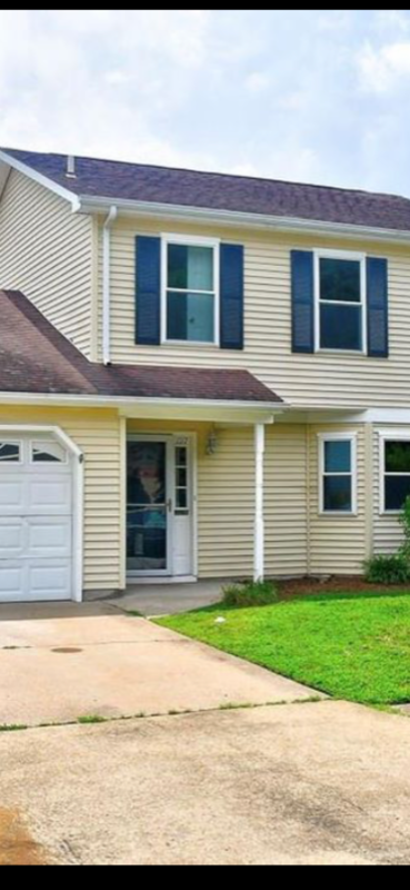 1117 Eaglewood Dr, Virginia Beach, VA 23454