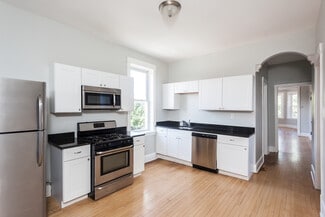 901 N Mozart St Unit 3, Chicago, IL 60622