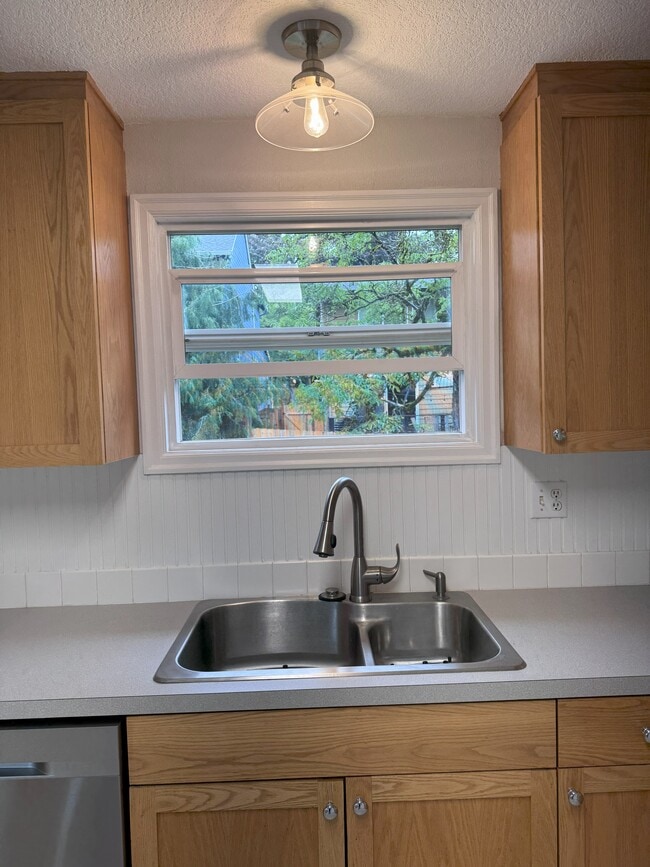 Kitchen Sink
