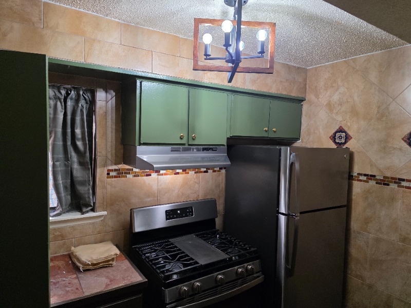 115 W Koenig Ln unit 205, Austin, TX 78751 - photo 1