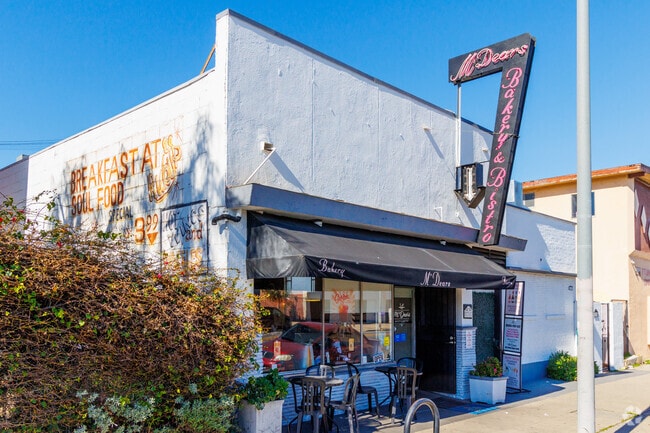M'Dears Bakery and Bistro is a neighborhood staple.