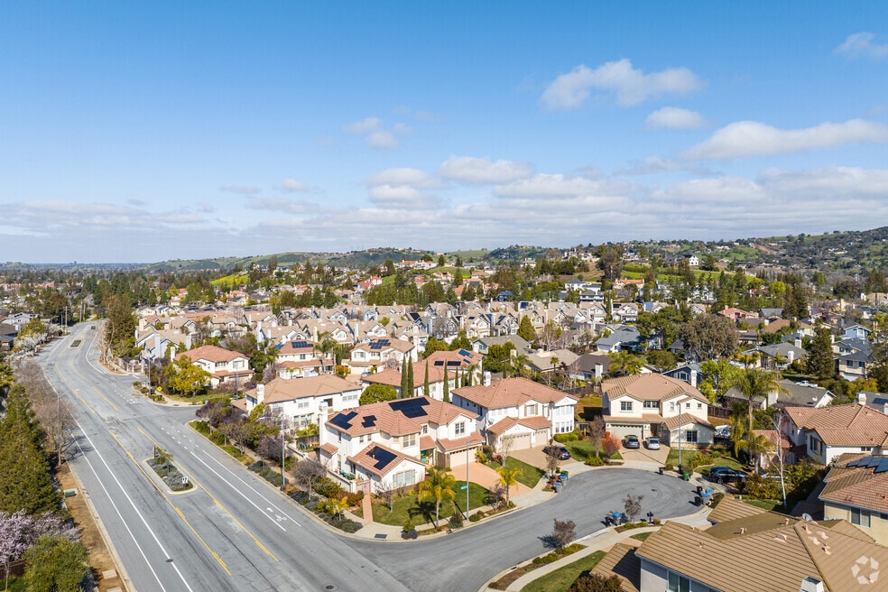 South Almaden Valley
