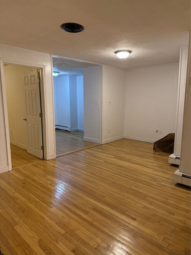482 Commonwealth Ave unit B1, Boston, MA 02215 - photo 6