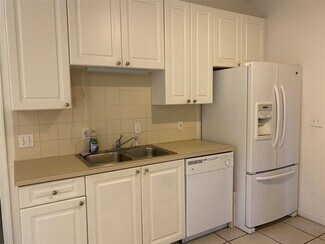 4950 Washington St Unit 12-4, Hollywood, FL 33021
