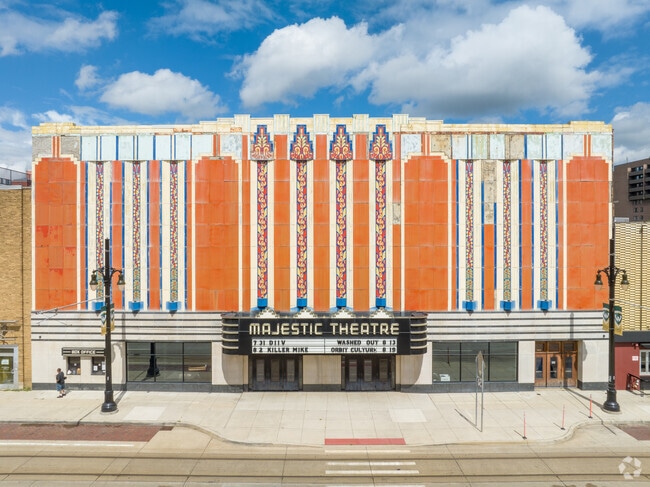 Catch a live performance at Midtown's Majestic Theatre.