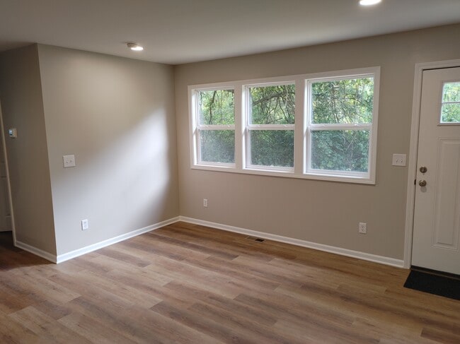 71 Pomeroy Rd, Athens, OH 45701 - photo 4