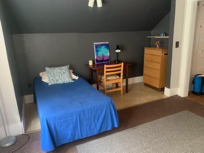 109 S Rolla St unit B, Rolla, MO 65401 - photo 3