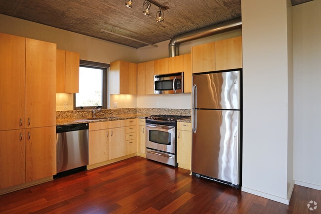 2121 SE Belmont, Portland, OR 97214 - photo 4