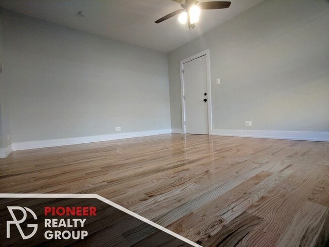 813 W Cornelia Ave unit 821A-112, Chicago, IL 60657 - photo 5