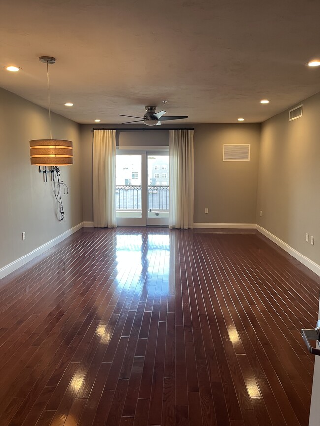 270 N Main St unit 404, Mansfield, MA 02048 - photo 7