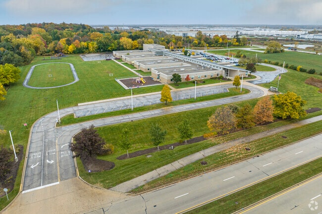 Liberty Elementary School has easy access for pick ups and drop offs.