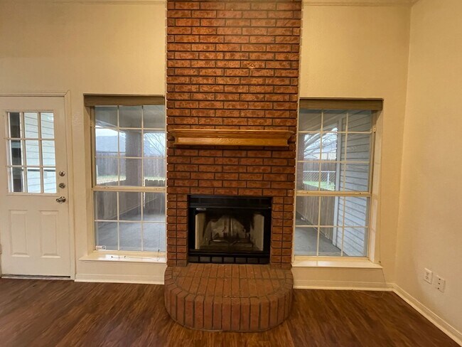 2306 Moonstone Dr, Killeen, TX 76549 - photo 6