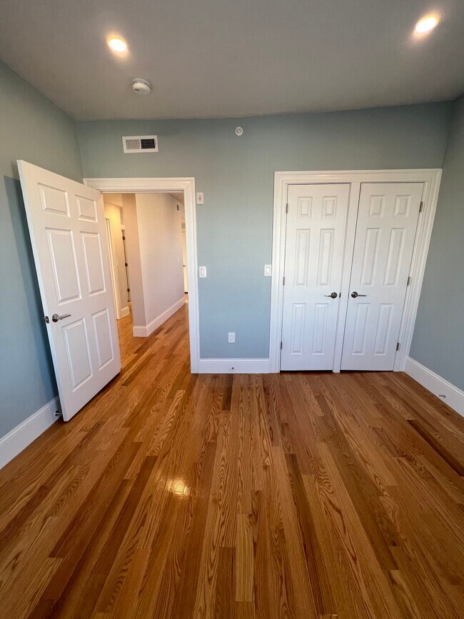 73 Winchester St unit 3, Medford, MA 02155 - photo 3