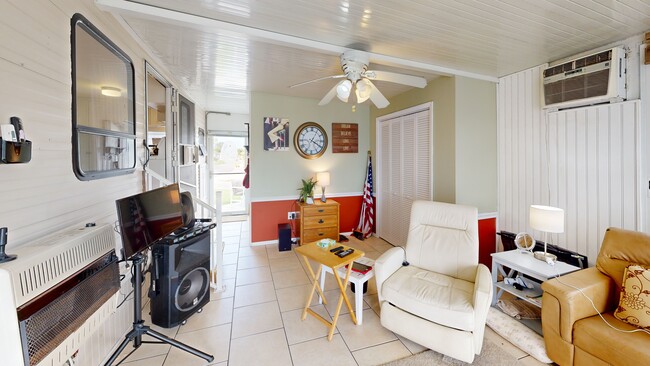 3701 Baynard Dr unit F-14, Punta Gorda, FL 33950 - photo 3