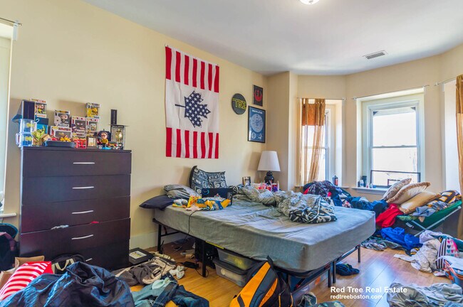18 Cobden St, Roxbury, MA 02119 - photo 5