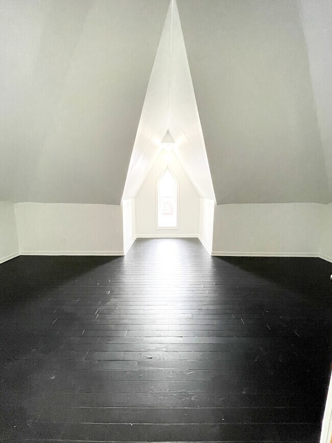 25 E Baltimore St unit 2-3 floor, Taneytown, MD 21787 - photo 3