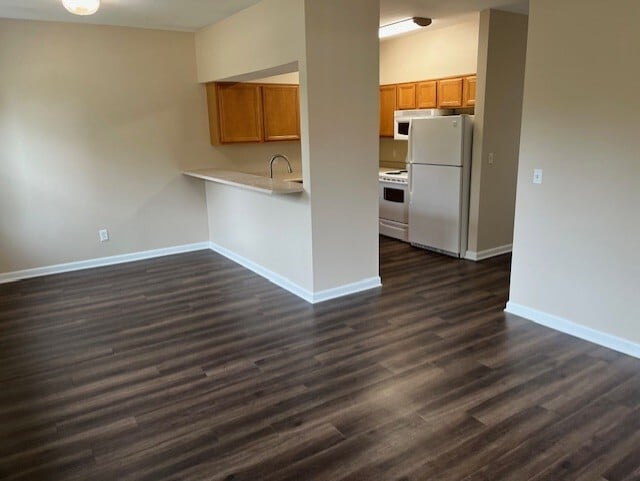 Courtyard Village Apartments, Anderson, IN 46012 - photo 7