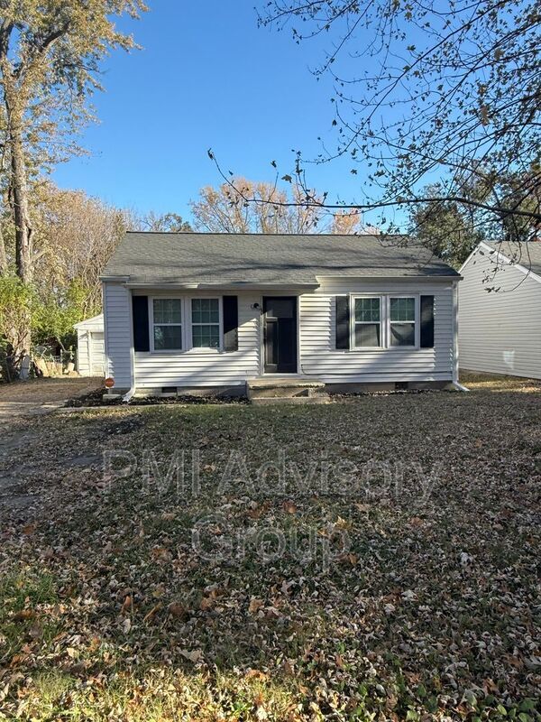 3308 SE Ohio Ave, Topeka, KS 66605