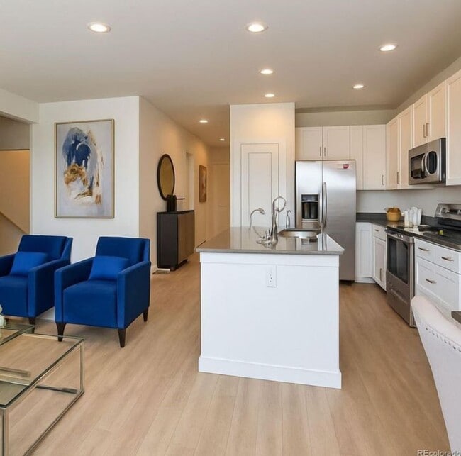 568 Yankee Boy Lp, Elizabeth, CO 80107 - photo 3