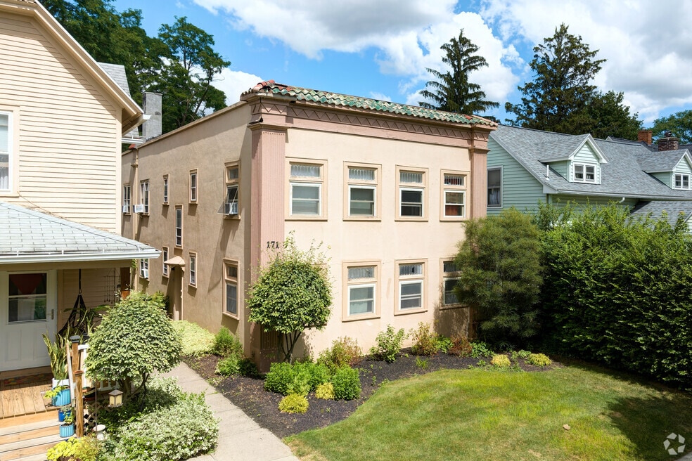 171-179 Berkeley St, Rochester, NY 14607 - photo 1