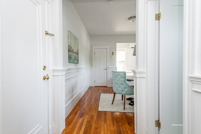 49 Worthington St unit 8, Boston, MA 02120 - photo 7