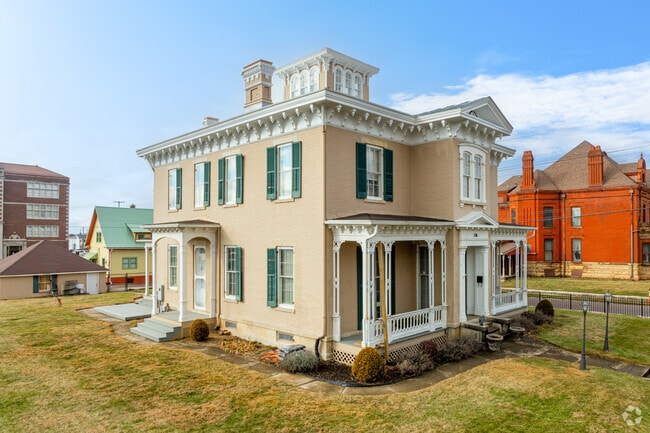 Richmond has many fine examples of Italianate style homes.