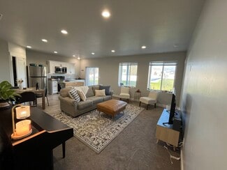 7899 N Bristlecone Rd, Eagle Mountain, UT 84005