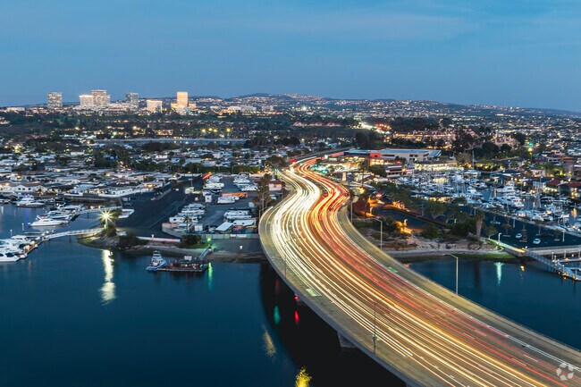 Residents enjoy a luxurious lifestyle in Dover Shores, where private boat docks, scenic vistas, and high-end amenities combine for a truly exceptional living experience.